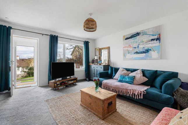 33, Rowan Way, Nailsworth photo 2