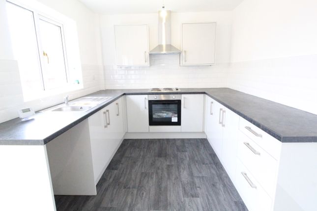 9, Weetman Gardens, Nottingham, Express Sales and Lettings photo 2