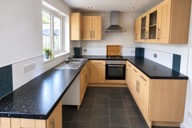 14, Keats Close, Leicester photo 3