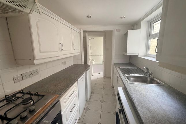 4, Handfield Place, Anfield photo 3