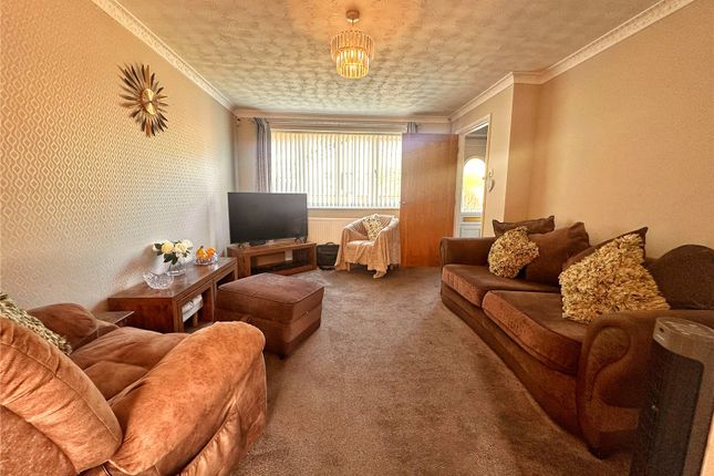 4, Grant Close, Manchester photo 4