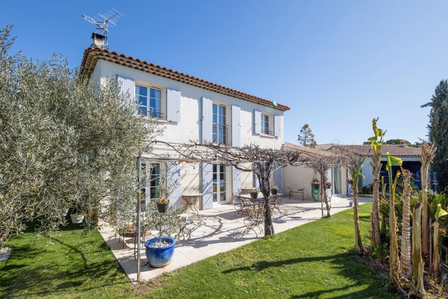 Thumbnail Villa for sale in Villelaure, Vaucluse, Provence-Alpes-Côte D'azur, France