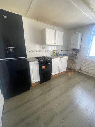 Flat 5, 22 West Cliff, Dawlish photo 4
