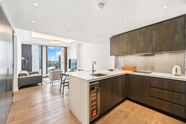 2-bed flat on Apartment B0607, 8, Carnation Way, London, £1,395,000