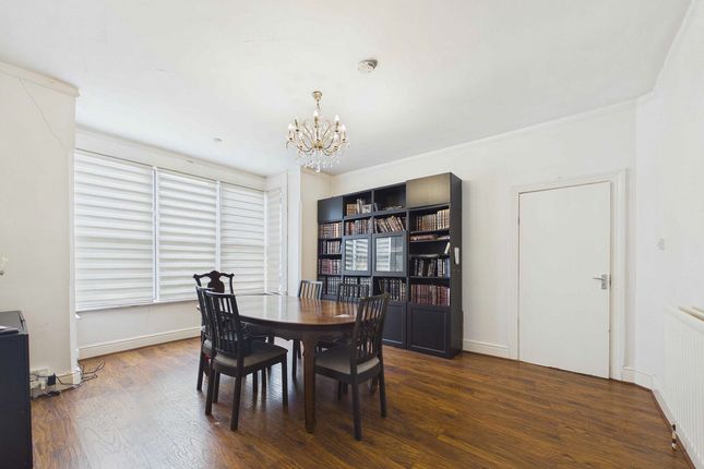 1, Cranley Avenue Westcliff-on-sea Essex, Westcliff-on-sea photo 3