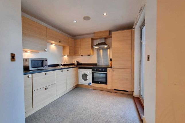 Flat to rent in Wolsey Street, Ipaxis