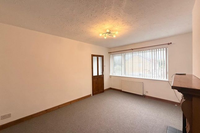 Somerdale Close, West Yorkshire photo 4