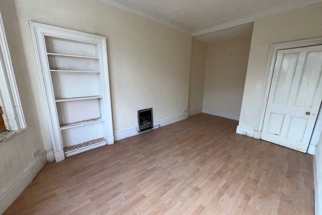 2/3, 2, Newton Terrace, Paisley photo 3