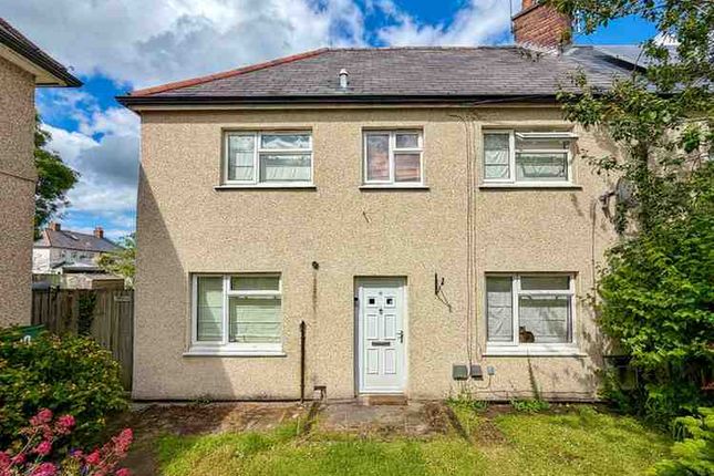 16, Third Avenue, Wrexham photo 2