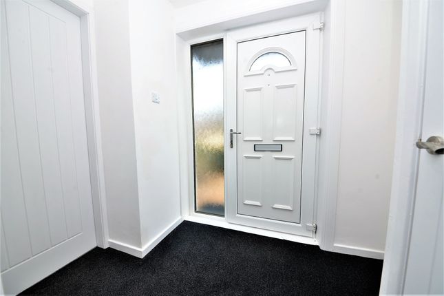 11 Ancrum Court, Glenrothes photo 4
