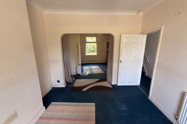 611, Bolton Road, Wigan photo 3