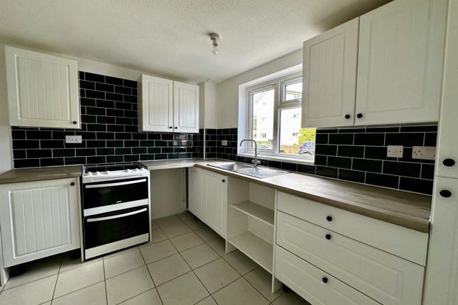 3, Pippin Row, Calne photo 3