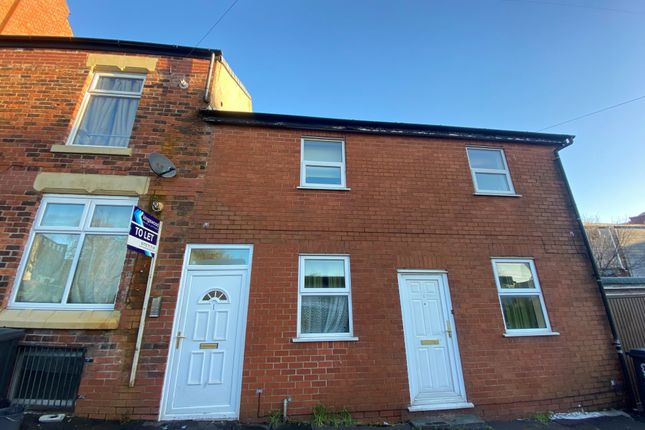 Thumbnail Flat to rent in 1 Library Street, Preston