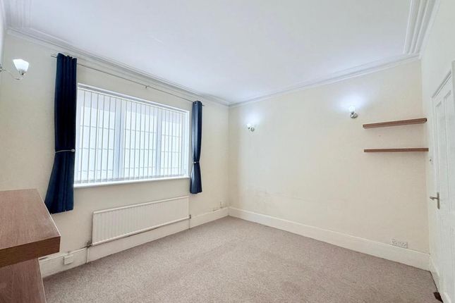 91, Millbrook Road East, Southampton photo 5
