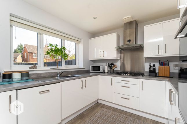 12 Poppy Close, Bolton photo 2
