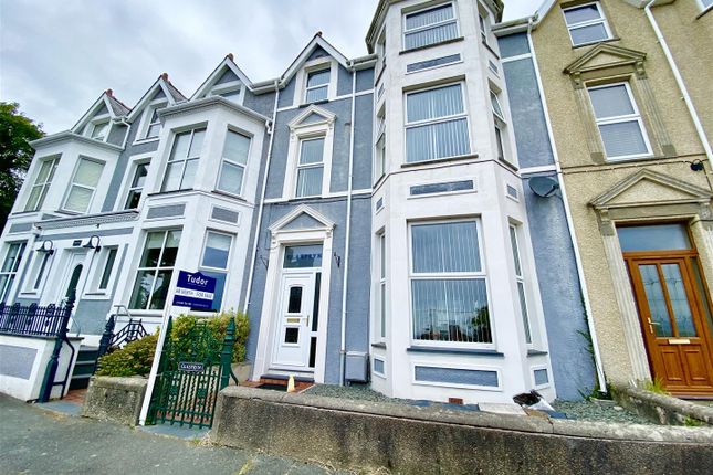 Town house for sale in Y Maes, Criccieth