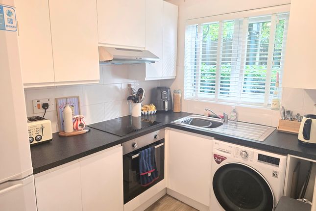 17 Hollies Court, Britannia Road, Banbury photo 4