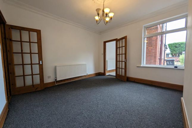 3-bed house on 96, Arbury Road, Nuneaton, £1,200/mo