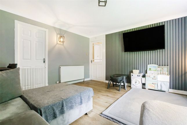 17E,, Tarbolton Road, Glasgow photo 4