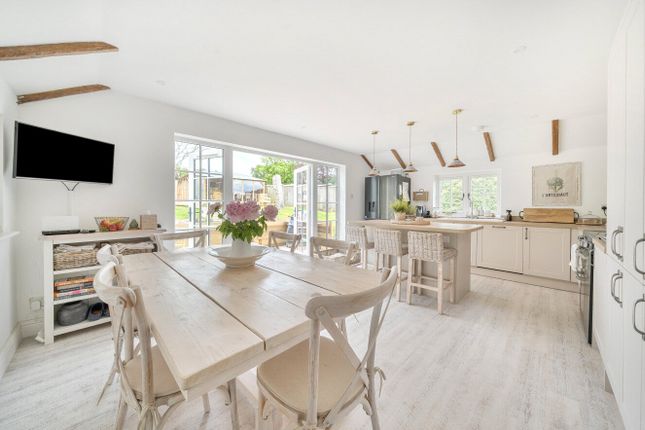 Ailsa Cottage,, Broadway, Woodbury photo 3