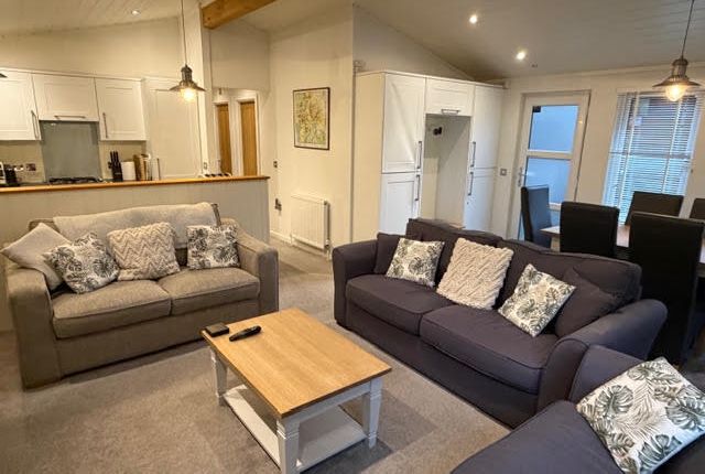 Calgarth 37, White Cross Bay, Ambleside Road, Windermere photo 3