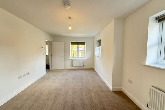 1, Matilda Close, Bolton photo 3