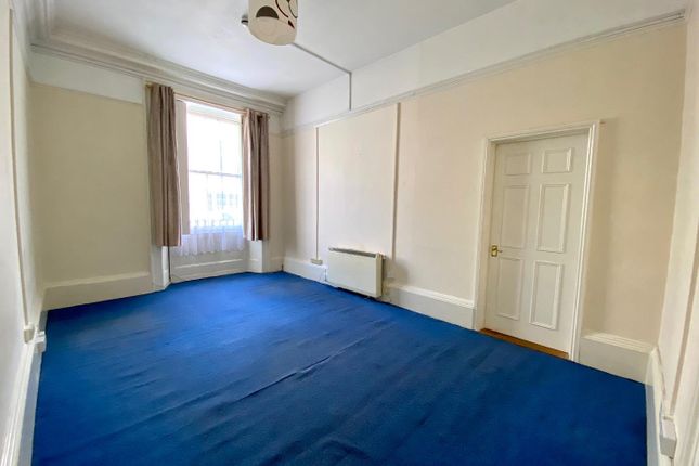 Flat to rent in St. Peter Street, Tiverton, Devon