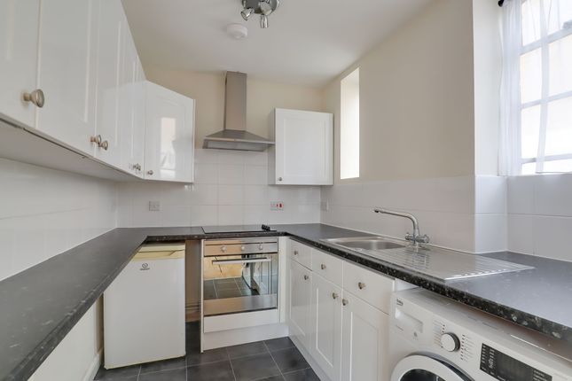 Flat 7, Armstrong House, Cambridge photo 4