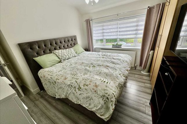 168, Griffiths Drive, Wednesfield photo 5