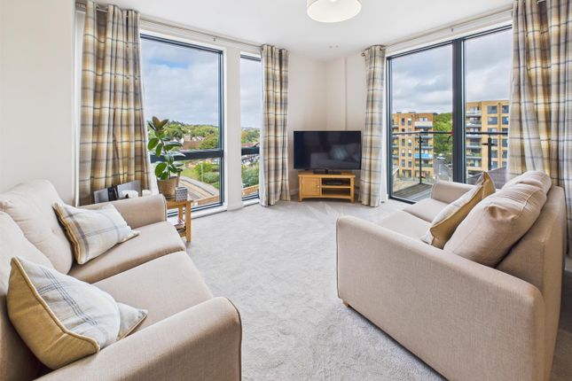 Flat 25, 8, Leaden Hill, Coulsdon photo 3
