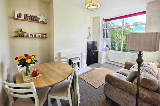 46, Well Street, Staffordshire Moorlands photo 3