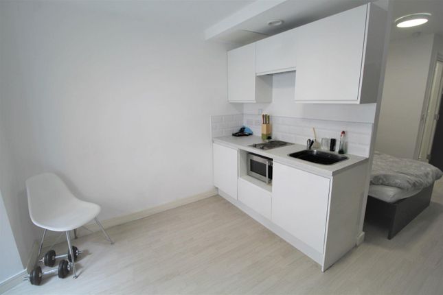 Flat 46, 246, Upper Parliament Street, Liverpool photo 2