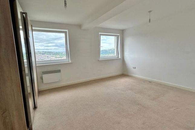 94 Parkwood Court, Parkwood Rise, Keighley photo 4