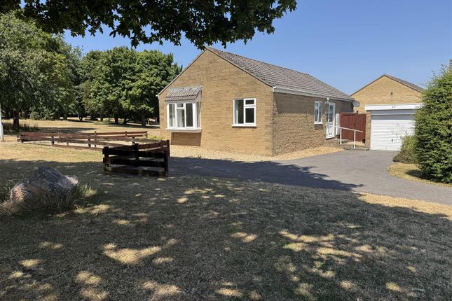 3-bed house on 23 Waterfield Close, Waterfield Close, Taunton, £365,000