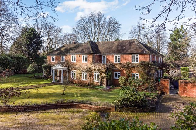 Thumbnail Detached house for sale in Greenhill Road, Farnham