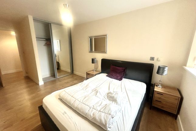 26, Birmingham photo 4