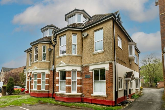 Flat for sale in Court Road, Southampton
