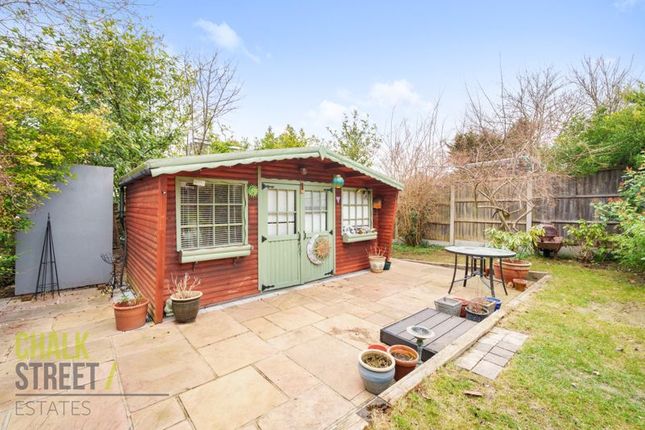 Detached bungalow for sale in Hubbards Chase, Hornchurch