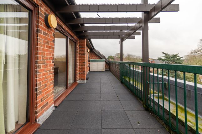 Flat 10, Hawthorne Court 1b Hawthorne Drive, Leicester photo 3