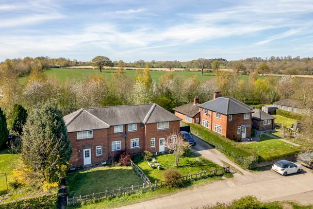 1,2 &amp; 3 Oaks Farm