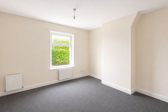 511, Blackburn Road, Accrington photo 5