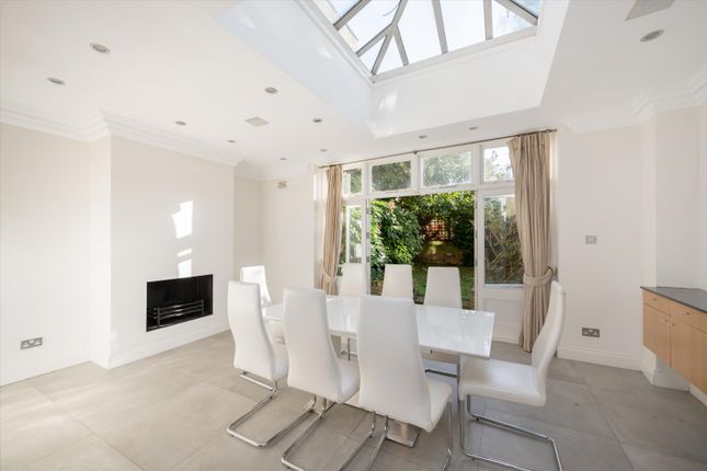 22, Steeles Road, London photo 4