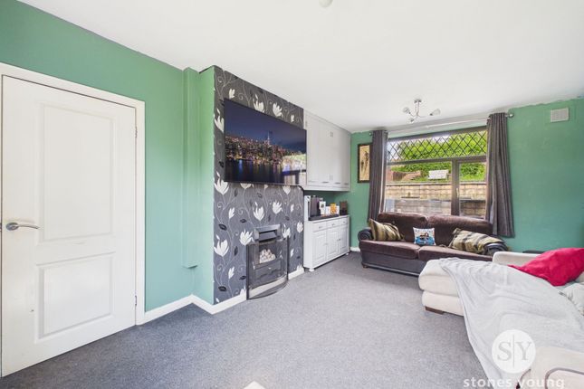 206 Brownhill Drive, Blackburn photo 3
