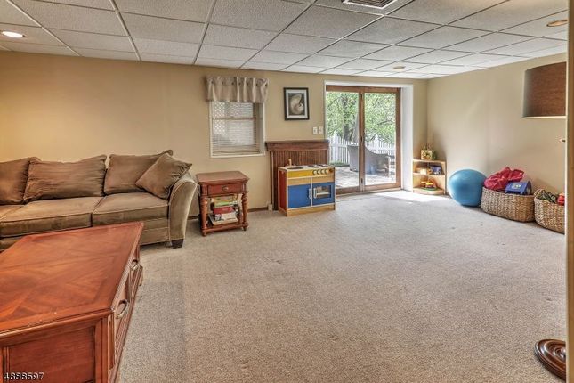 3 Bed Property For Sale In Bernardsville New Jersey United