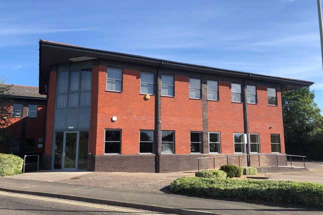 Office to let in North Part First Floor, Papermakers House, 1 Rivenhall Way, Swindon