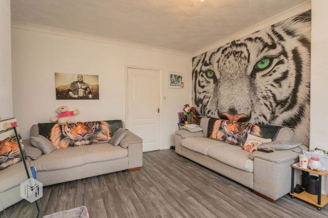 72 Pimlott Road, Bolton photo 3