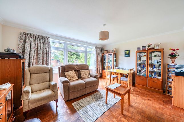 59 Briavels Court Downs Hill Road, Epsom photo 4