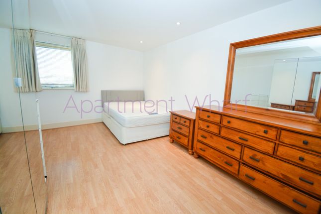 Room to rent in Galaxy Building, Crews Street, Canary Wharf