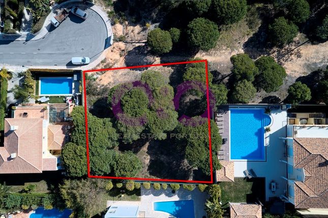 Land for sale in Varandas Do Lago, Almancil, Loulé Algarve