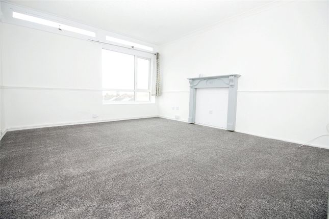 445, Clay Hill Road, Basildon photo 2